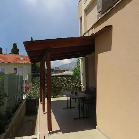 Appartement Holidays 4 *